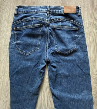 Pantalón vaquero azul