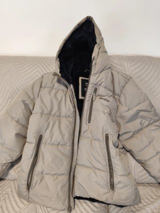 Chaqueta de plumas Hollister Beige