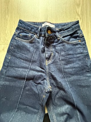 Pantalones vaqueros Zara azul talla S