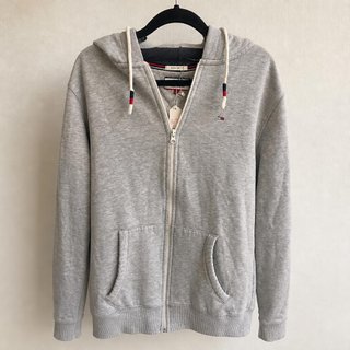 Sudadera Tommy Jeans Gris con Capucha