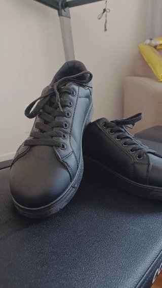 Scarpe nere numero 39