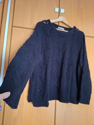 Jersey Negro Stradivarius