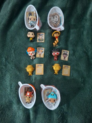 Set 10 Muñecos One Piece Kinder Joy