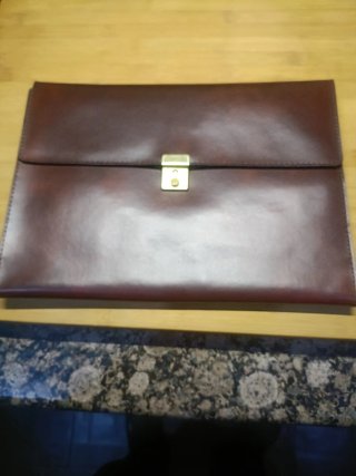 Cartera Portadocumentos de Piel