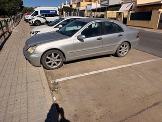 Mercedes-Benz Clase C 2004