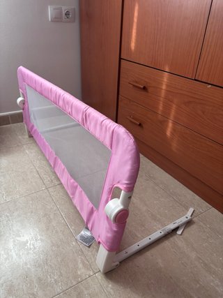 Barrera de cama infantil rosa