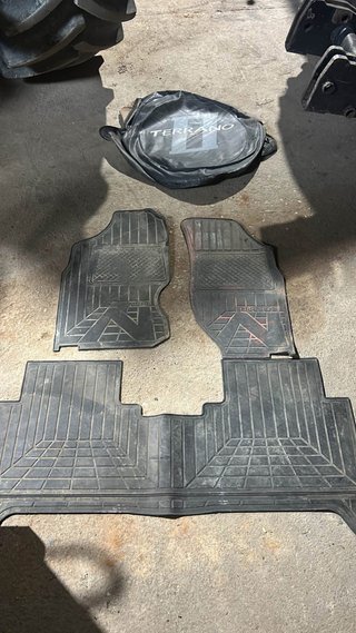 Juego de Alfombrillas para Nissan terrano