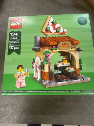 LEGO Pizzeria 40909 Restaurants of the World