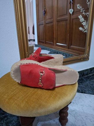 Sandalias Rojas con Plataforma