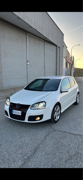 Volkswagen GOLF GTI 2005