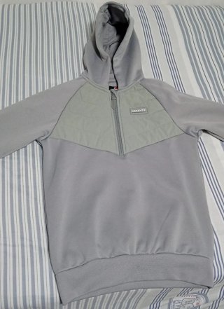 Sudadera McKenzie Gris