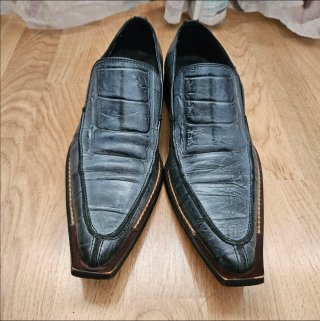Zapatos de piel para hombre, azul/ grisaceo.