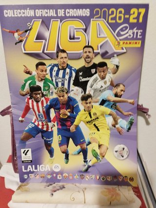 Colección de cromos2026 2027 panini