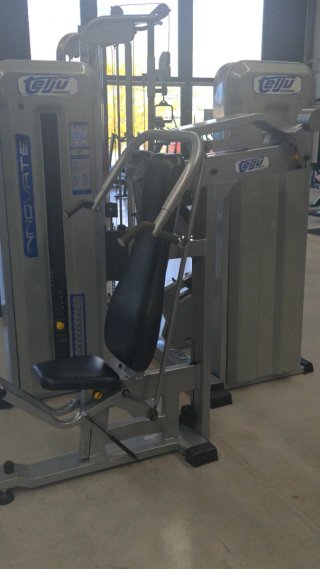 Máquina Press de Hombros Telju