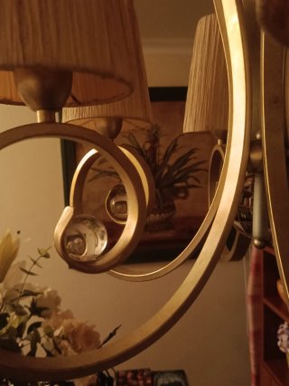 Lámpara de Salón Estilo Romántico.
