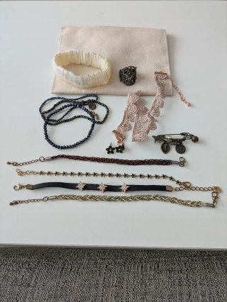 Set de bisutería variada