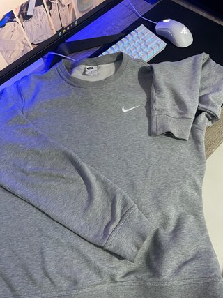 Sudadera Nike Gris