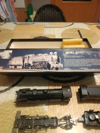 Locomotora RENFE Mikado 141-F Model Loco H0