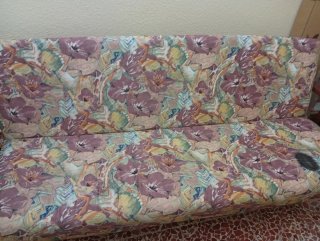 Sofá cama estampado