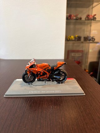 Maqueta Moto KTM RC16 Iker Lecuona (2021)