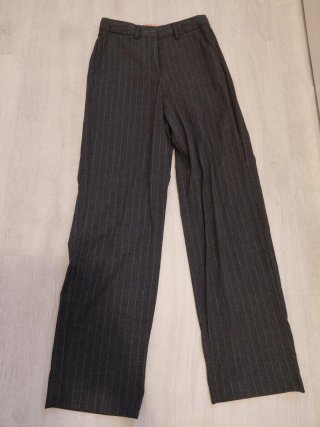 Pantalón JJXX Gris de Rayas