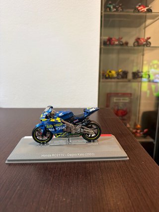 Maqueta Moto Honda RC211V Daijiro Kato
