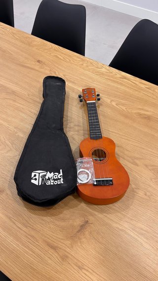 Ukelele con Funda