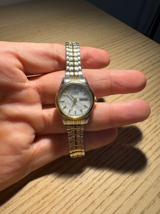 Reloj Citizen Corso EW3154-90A
