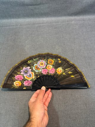 Abanico con estampado floral