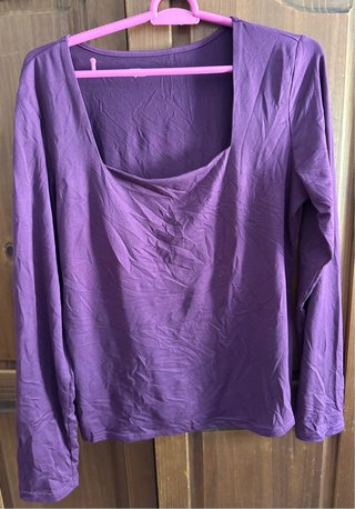 Top Morado Escote Cuadrado Talla XL
