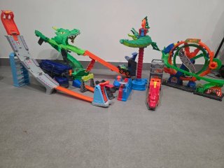 Lote de Pistas y Lanzadores Hot Wheels