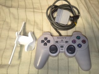 Mando PS1 (PlayStation 1) SCPH-1180 original.