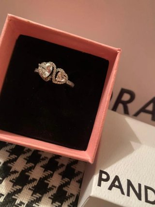 Anillo Pandora Doble Corazón