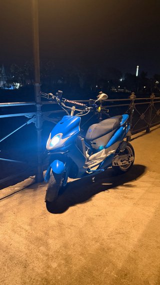 Yamaha Jog RR Azul