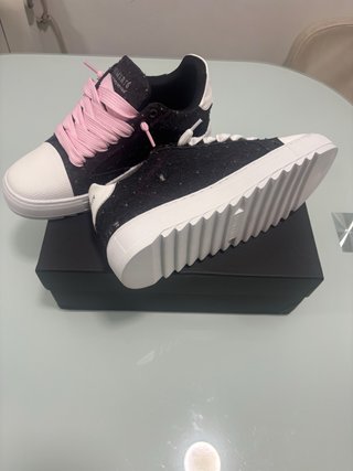 Zapatillas Numeris Denim Negras y Rosas