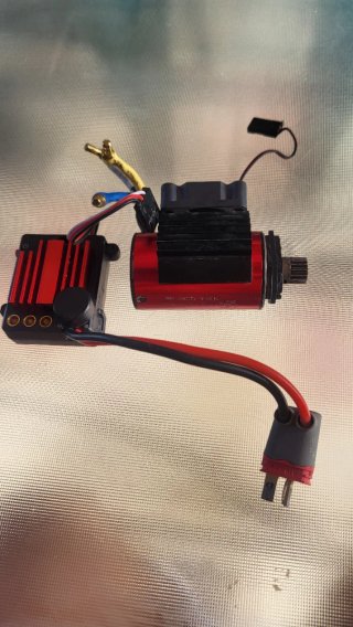 Combo brushless motor y ESC 4200KV 3S