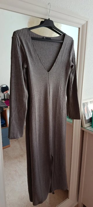 Vestido largo de punto gris