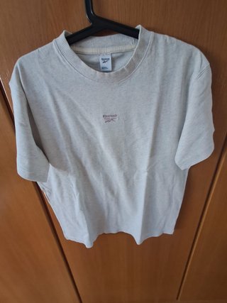 Camiseta Reebok Gris