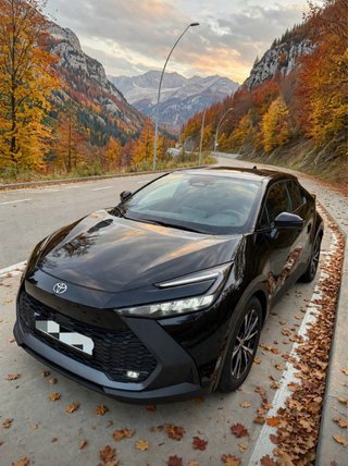 Toyota C-HR 2025 ((( 11.000kms )))