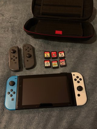 Nintendo Switch con 4 mandos y 6 juegos