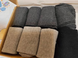Lote de 8 pares de calcetines tonos neutros,