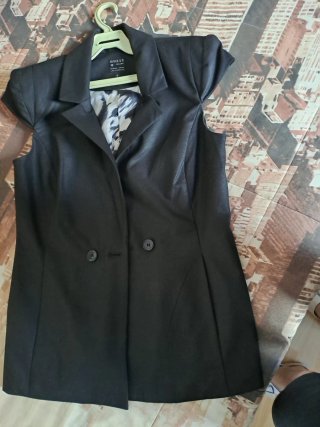 Chaleco Negro Guess Talla S
