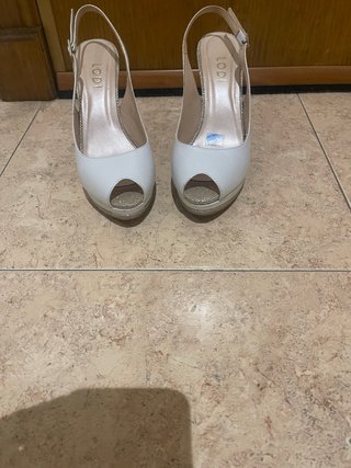 Sandalias Lodi Blancas