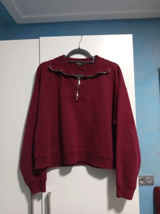 Sudadera Granate Stradivarius Talla L