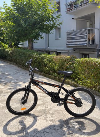 Bicicleta de Salto Infantil Neon