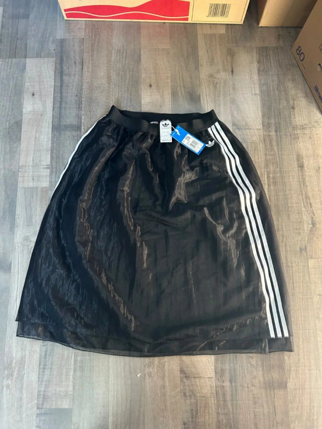 Falda larga Adidas talla XL