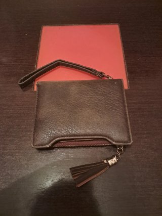 Cartera Marrón con Asa