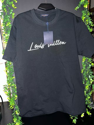 Camiseta Louis Vuitton Negra