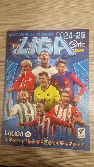 Intercambio cromos Panini Liga Este 2024-25