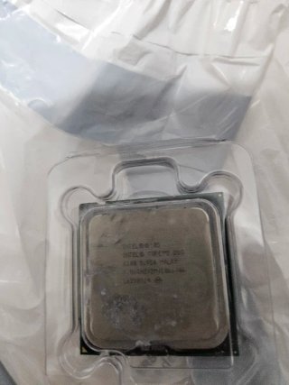 CPU Intel Core 2 Duo E6300 con ventilador